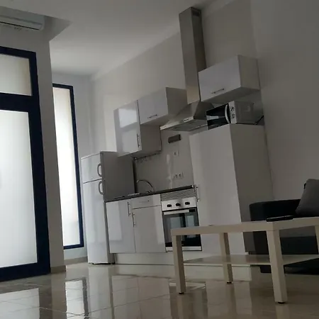 Apartment Juli4 *